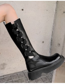FREE SHIPPING CUT-OUT LACE-UP PATTERN LEATHER BOOTIES