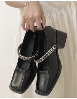        Free Shipping Faux Leather Silvery Chain Loafers