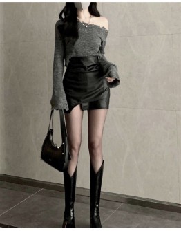        【READY STOCK】Free Shipping Knitted Tops + Faux Leather Skirt