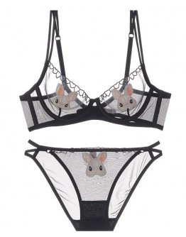                                                          【Preorder】32-38AB Embroider Rabbit Underwire Bra/ Panties