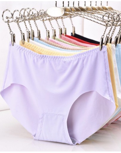                                                                【READY STOCK】Ladies Nylon Middle Waist Underwear