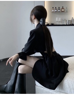   FREE SHIPPING CUT-OUT BACKLESS LONG-SLEEVED DRESS