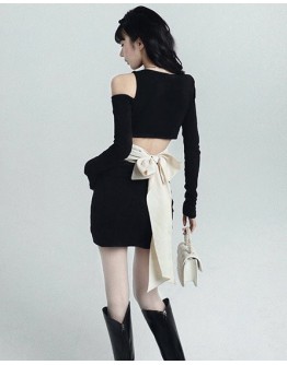      【READY STOCK】FREE SHIPPING KNITTED CUT-OUT BOWKNOT FITTED DRESS 
