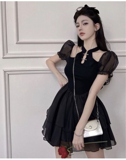          FREE SHIPPING CUT-OUT PUFF-SLEEVED DRESS