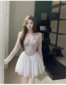          Free Shipping V-Neck Long-Sleeved Dress