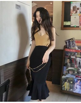   FREE SHIPPING SLEEVELESS TOPS + FITTED LONG-SKIRT